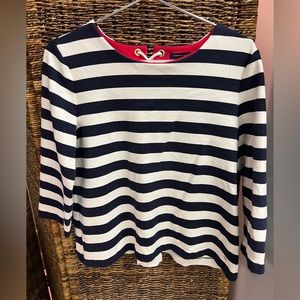 Tommy Hilfiger-Striped top w/tie top back,slit mid back, Size: Medium, Pre-Owned